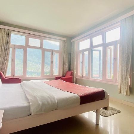 Hotel Meadows View, Near Mall Road Manali Manali (Himachal Pradesh) Exterior photo