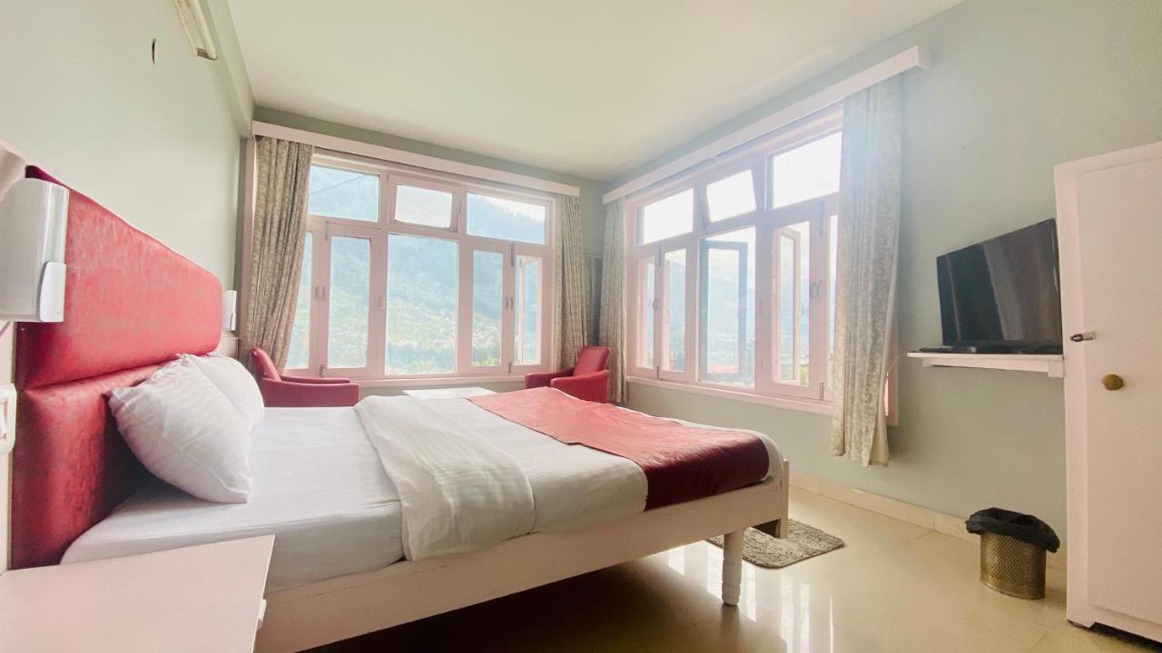 Hotel Meadows View, Near Mall Road Manali Manali (Himachal Pradesh) Exterior photo